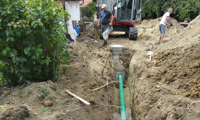 Haus- und Kanalanschlüsse